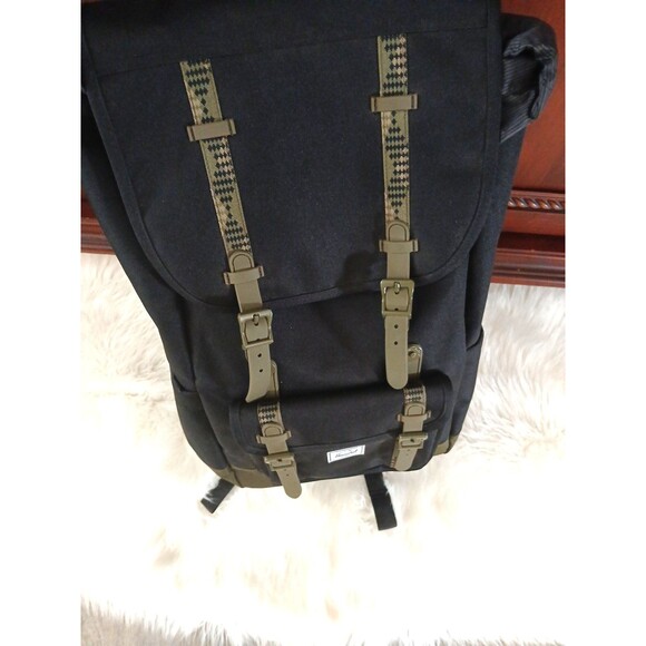 Herschel Supply Co. Large Backpack Black/Olive Green Pre-Owned Excellent - Picture 11 of 12